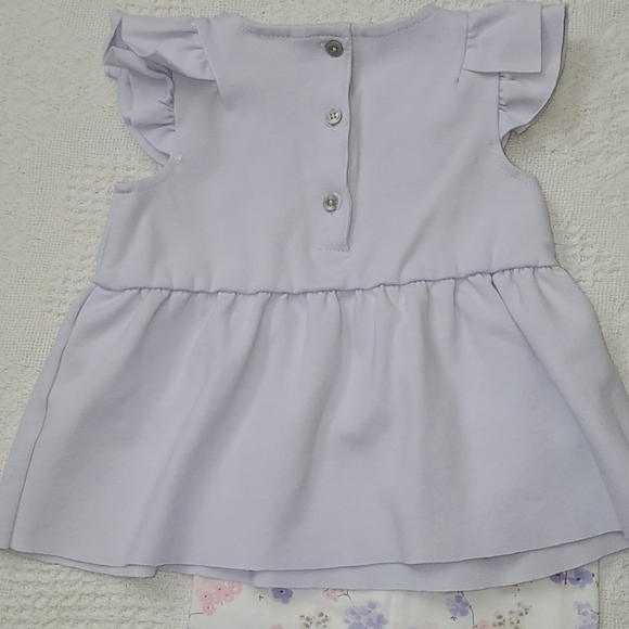 First Impressions baby girl outfit - Picture 4 of 9